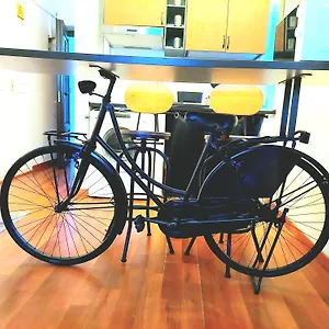 trastevere-in-bike-con-bici-wi-fi-e-ac.it-romehotels.com/